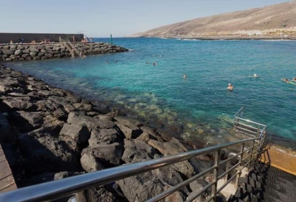 Piso Nuevo En El Puertito De Gueimar Al Lado Del Mar Realizamos Servicio De Excursiones Con Guia Puertito de Guimar Eksteriør billede