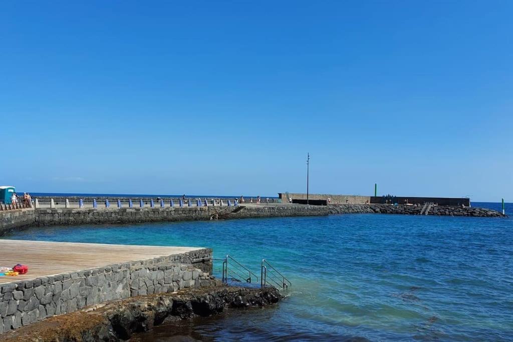 Piso Nuevo En El Puertito De Gueimar Al Lado Del Mar Realizamos Servicio De Excursiones Con Guia Puertito de Guimar Eksteriør billede
