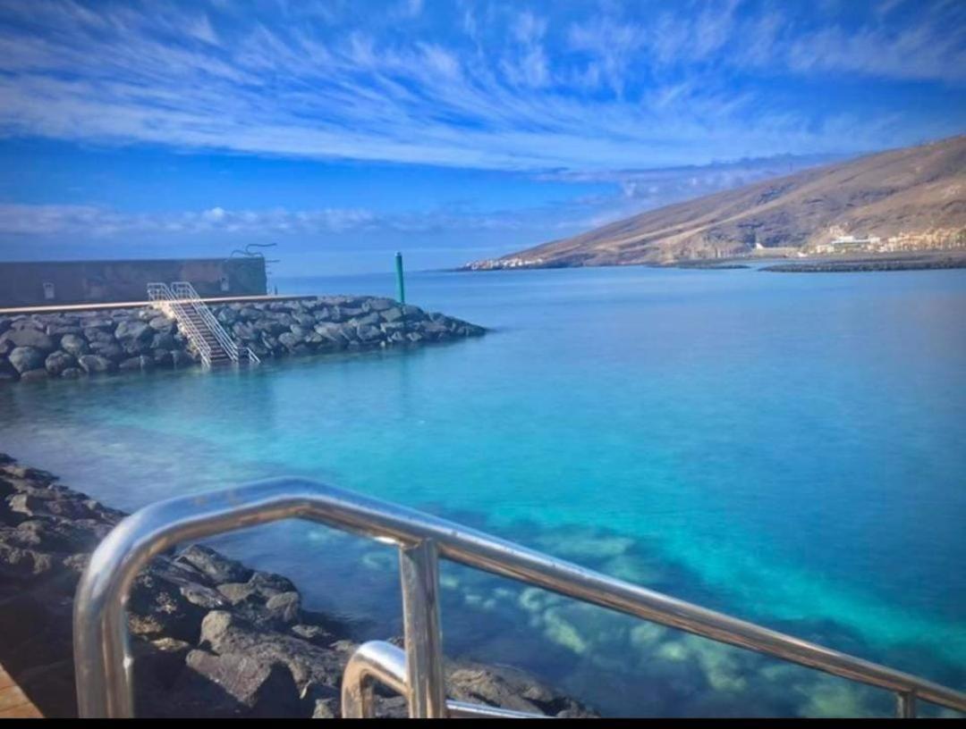 Piso Nuevo En El Puertito De Gueimar Al Lado Del Mar Realizamos Servicio De Excursiones Con Guia Puertito de Guimar Eksteriør billede