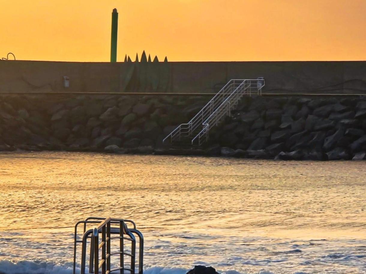 Piso Nuevo En El Puertito De Gueimar Al Lado Del Mar Realizamos Servicio De Excursiones Con Guia Puertito de Guimar Eksteriør billede